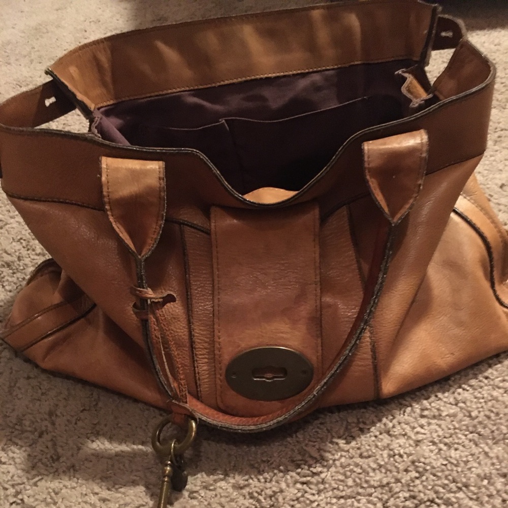 Hand bag